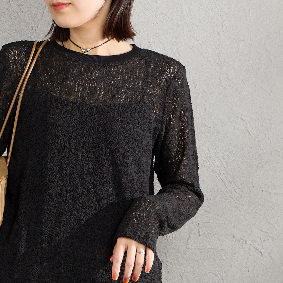 mizuiro ind [ミズイロインド] レースクルーネックTシャツ [1-210080] 99 BLACK &&モデル身長：160cm 着用サイズ：F&&