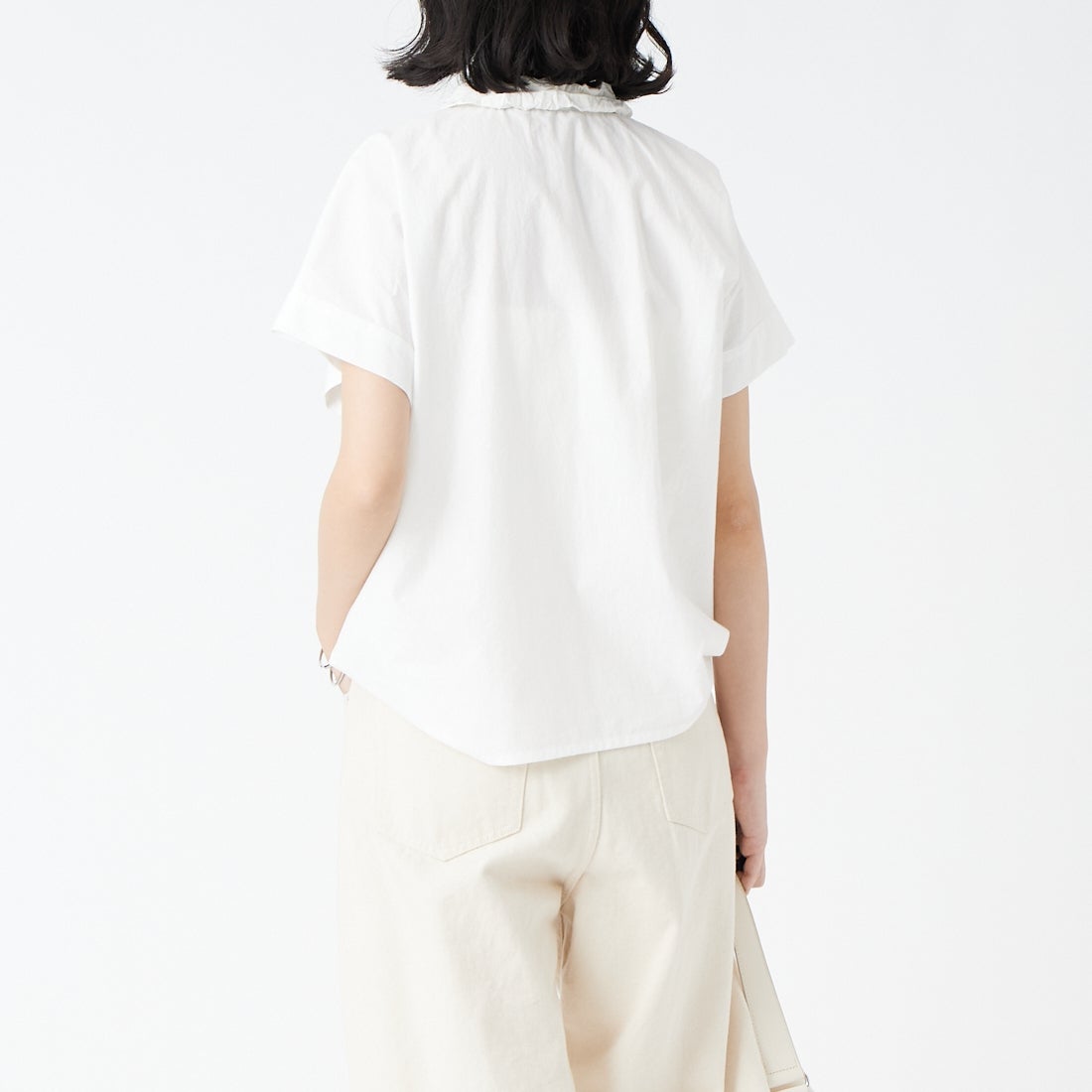 mizuiro ind [ミズイロインド] ワッシャーカラーワイドシャツ [1-230155] 11 OFF WHI &&モデル身長：162cm 着用サイズ：F&&