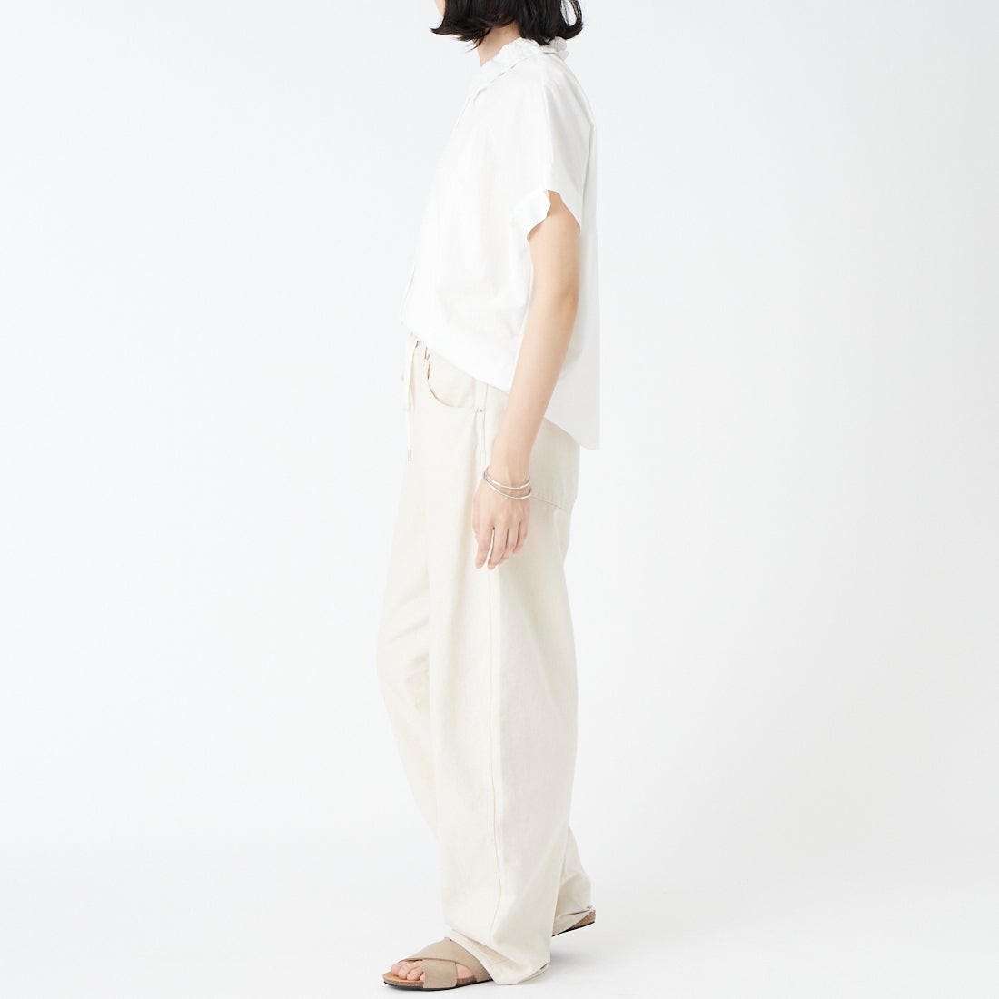 mizuiro ind [ミズイロインド] ワッシャーカラーワイドシャツ [1-230155] 11 OFF WHI &&モデル身長：162cm 着用サイズ：F&&