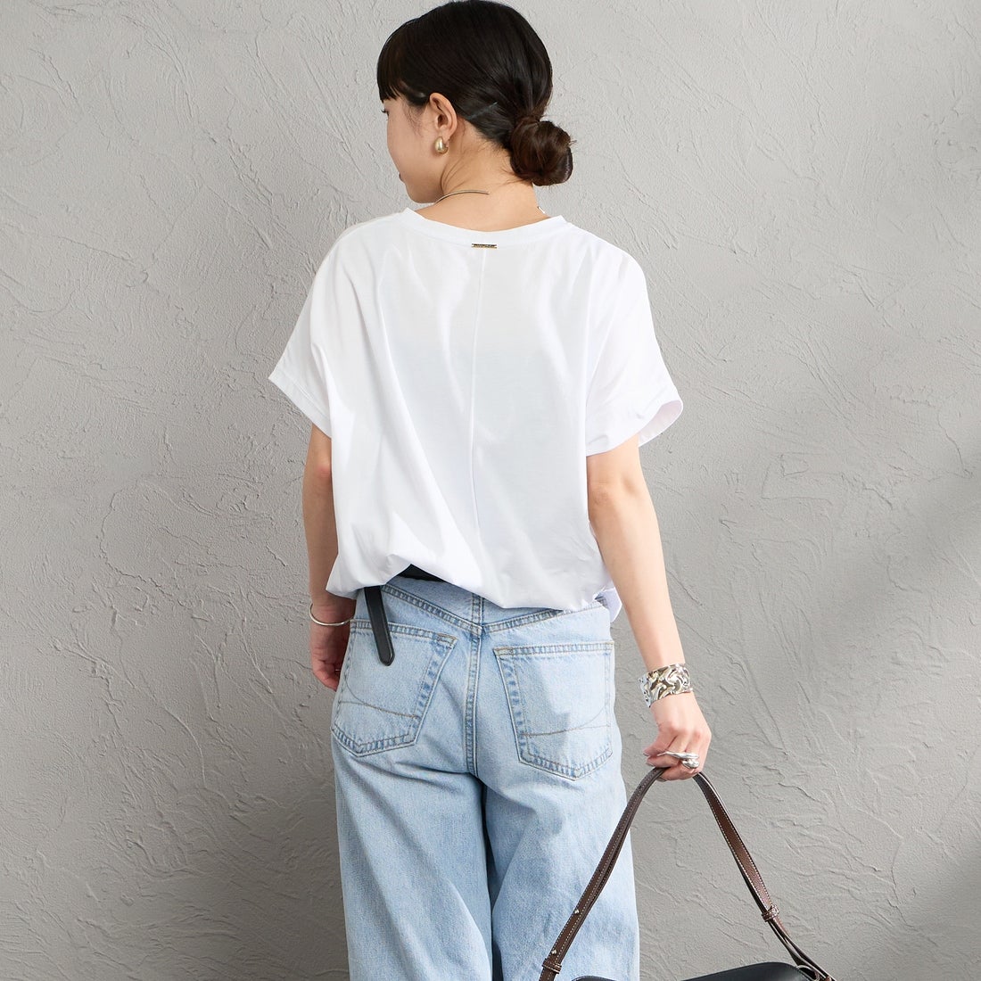 MICA&DEAL × JEANSFACTORY [マイカアンドディール × ジーンズファクトリー] 別注 フレンチスリーブ フォトプリントTシャツ [0126209177-JF] WHITE &&モデル身長：150cm 着用サイズ：F&&