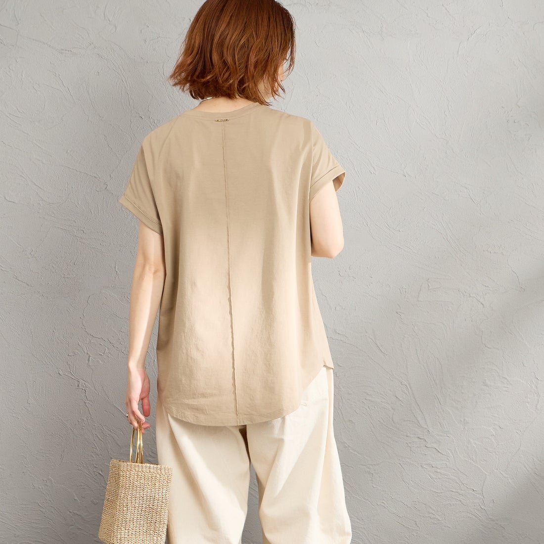 MICA&DEAL × JEANSFACTORY [マイカアンドディール × ジーンズファクトリー] 別注 フレンチスリーブ フォトプリントTシャツ [0126209178-JF] BEIGE &&モデル身長：158cm 着用サイズ：F&&