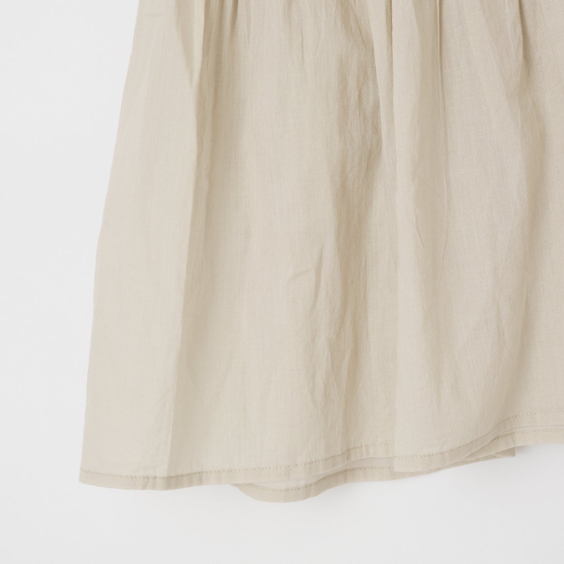 maison de soil [メゾンドソイル] ミニピンタック フレンチスリーブプルオーバー [NMDS26242] 8200 BEIGE