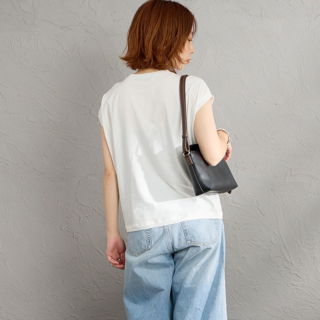 mizuiro ind [ミズイロインド] フレンチスリーブフリルプルオーバー [1-210082] 11 OFF WHI&&モデル身長：158cm 着用サイズ：F&&