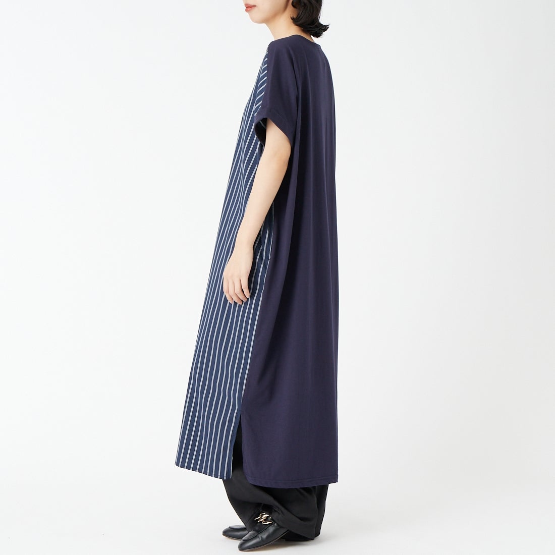 Jf Ready Made [ジェイエフレディメイド] キーネックワンピース [3212105] 595 STﾈｲﾋﾞ &&モデル身長：162cm 着用サイズ：F&&