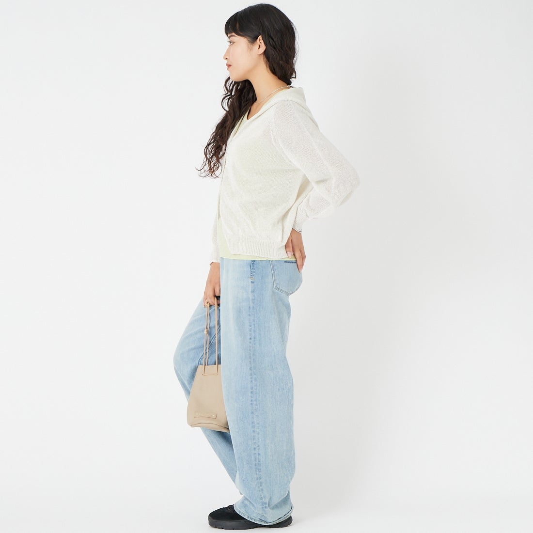 Jeans Factory Clothes [ジーンズファクトリークローズ] ホールガーメント フードカーディガン [113-2065] ｵﾌﾎﾜｲﾄ &&モデル身長：162cm 着用サイズ：F&&