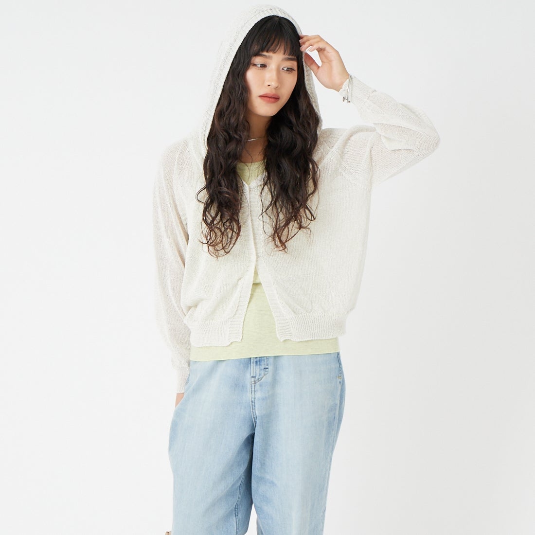 Jeans Factory Clothes [ジーンズファクトリークローズ] ホールガーメント フードカーディガン [113-2065] ｵﾌﾎﾜｲﾄ &&モデル身長：162cm 着用サイズ：F&&