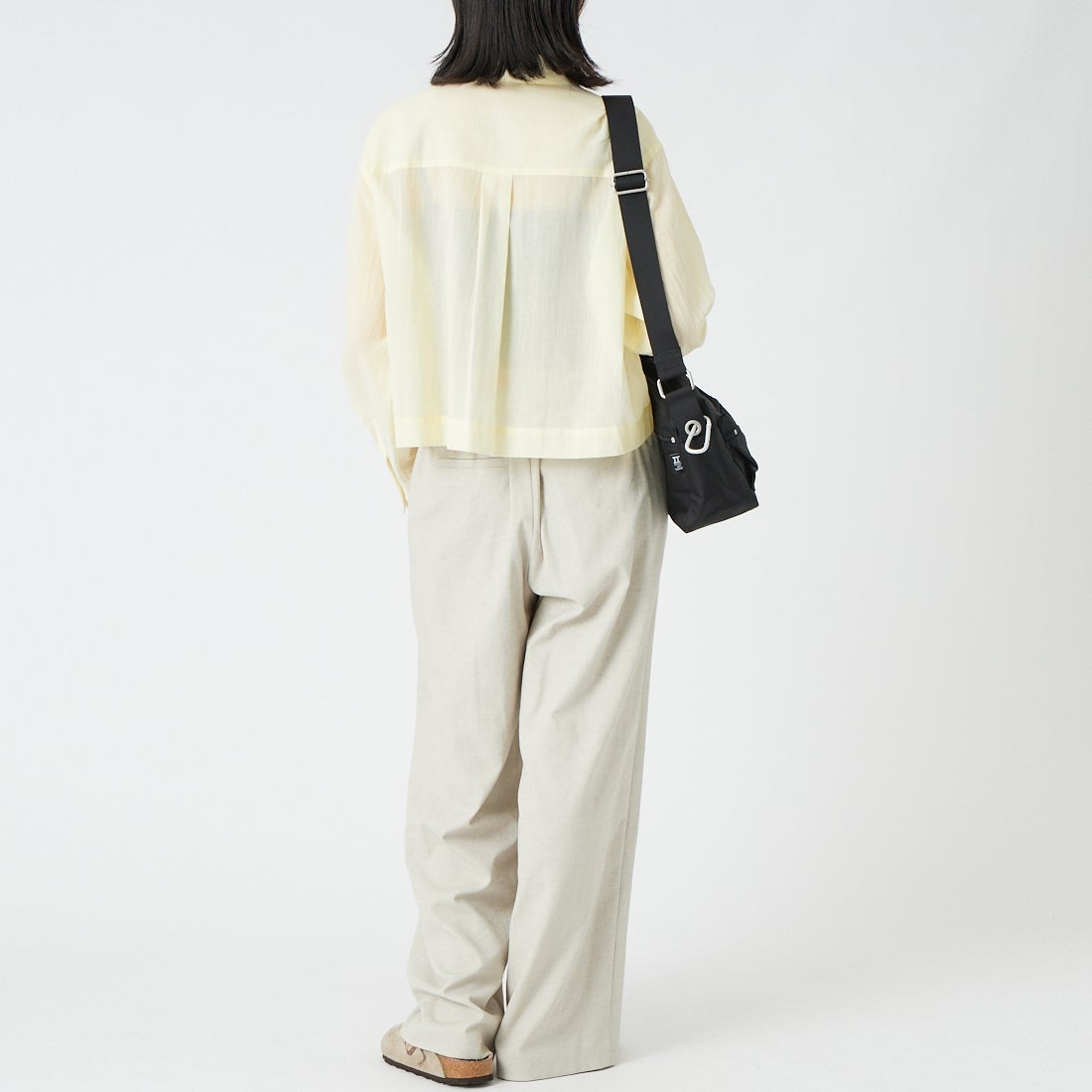 USINE [ユジーヌ] シアー短丈シャツ [IN11-SH-6] KINARI &&モデル身長：162cm 着用サイズ：F&&