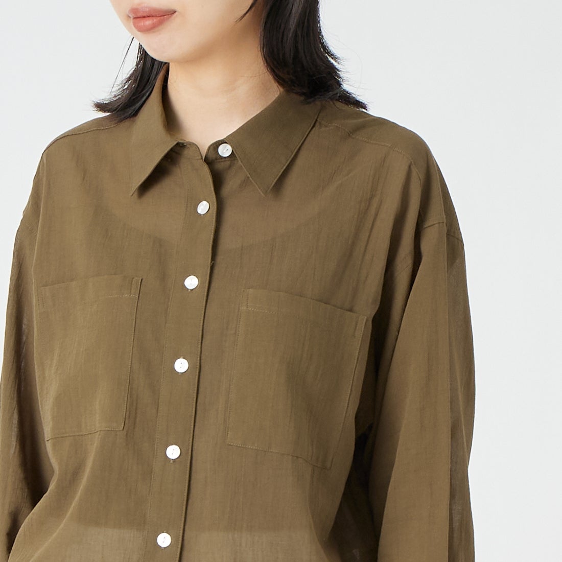 USINE [ユジーヌ] シアー短丈シャツ [IN11-SH-6] KHAKI.B &&モデル身長：162cm 着用サイズ：F&&