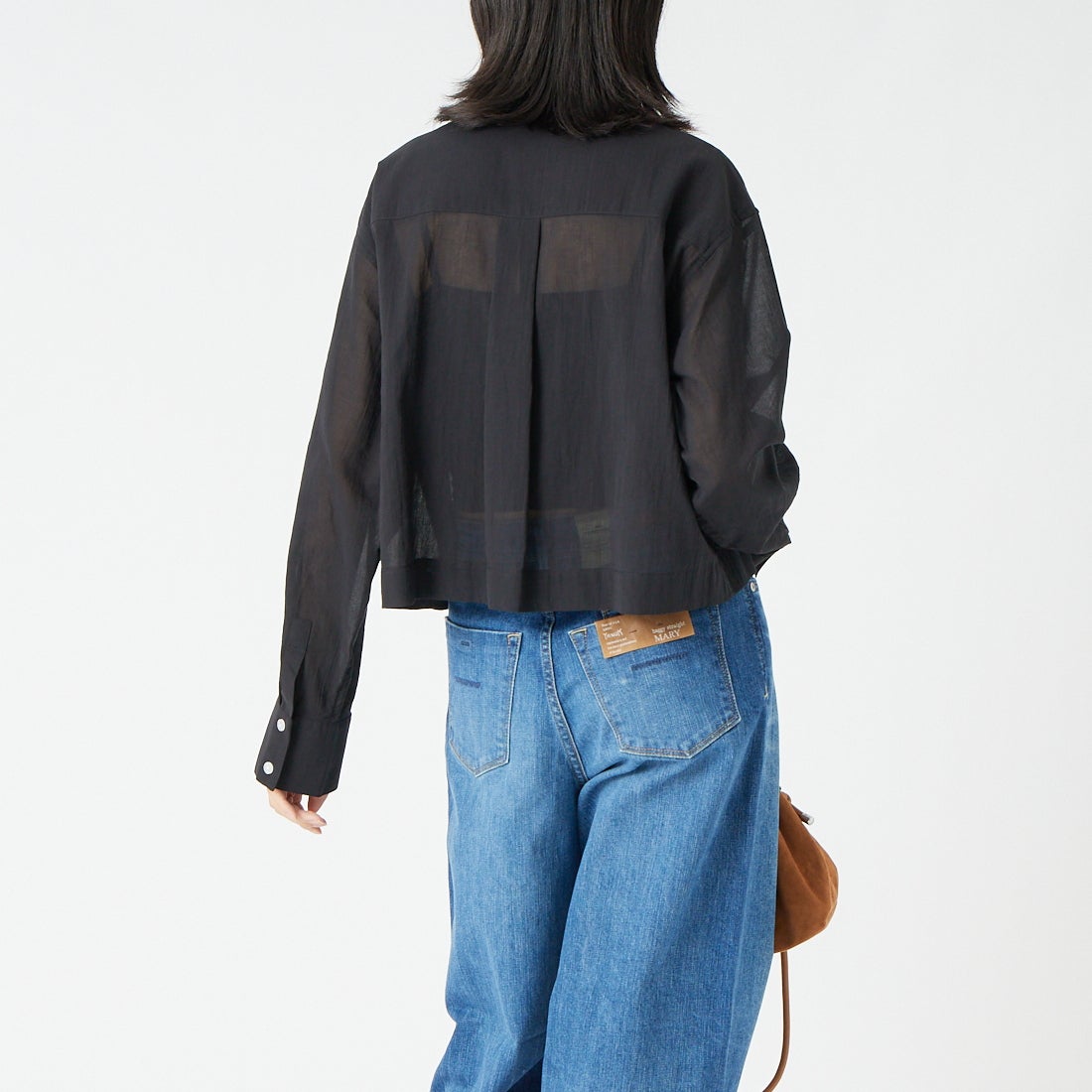USINE [ユジーヌ] シアー短丈シャツ [IN11-SH-6] BLACK &&モデル身長：162cm 着用サイズ：F&&
