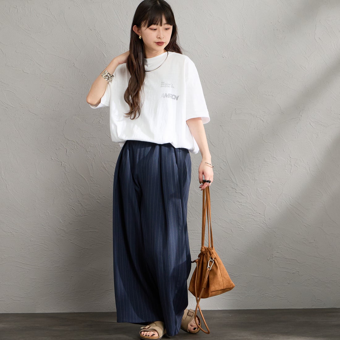 Americana [アメリカーナ] バックプリントTシャツ [BRF-808A-1] ﾎﾜｲﾄ &&モデル身長：150cm 着用サイズ：ONE SIZE&&