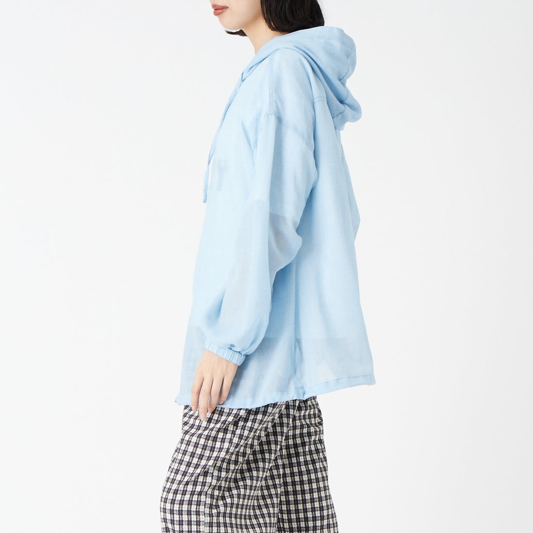 Jf Ready Made [ジェイエフレディメイド] ボイルシャンブレーフードシャツ [8565331-01] 81 ｻｯｸｽ &&モデル身長：162cm 着用サイズ：F&&