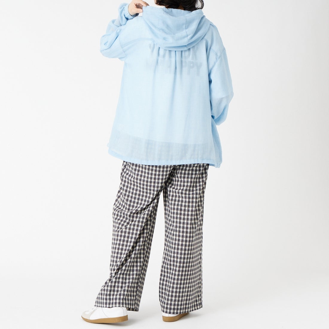 Jf Ready Made [ジェイエフレディメイド] ボイルシャンブレーフードシャツ [8565331-01] 81 ｻｯｸｽ &&モデル身長：162cm 着用サイズ：F&&