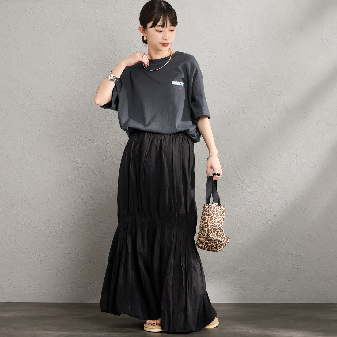 Americana [アメリカーナ] AMERCN バックプリントTシャツ [BRF-808A-2] ｽﾐｸﾛ &&モデル身長：150cm 着用サイズ：ONE SIZE&&