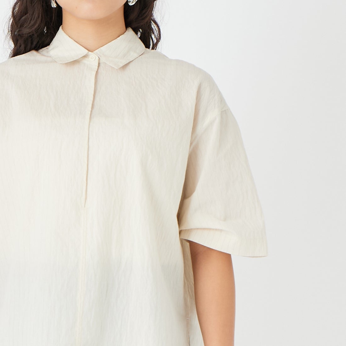 CLOCHE [クロシェ] ストライプシャツ [61285634] ｵﾌ &&モデル身長：162cm 着用サイズ：2&&