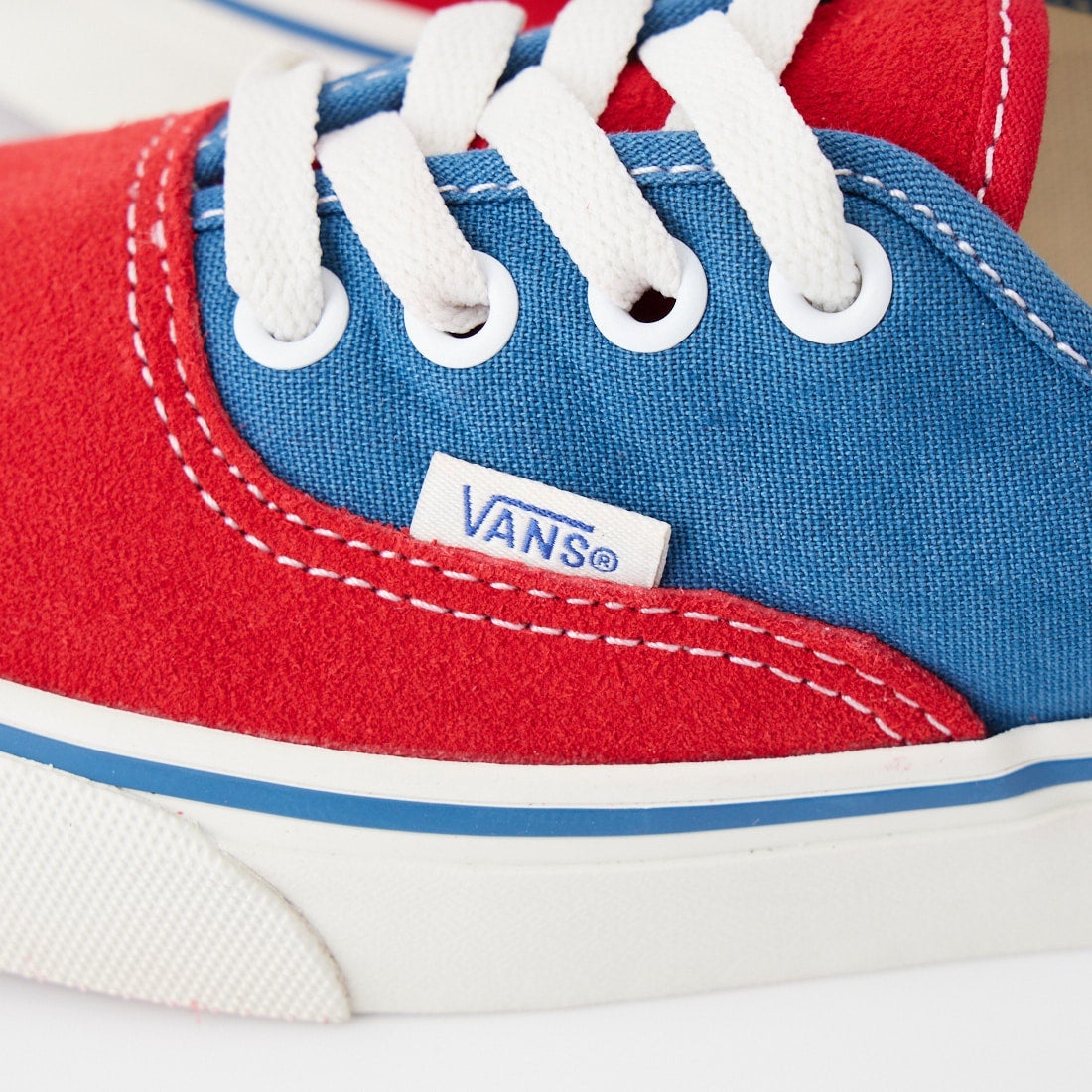 VANS [バンズ] オーセンティック [VN000EHHIZQ] RACING RED