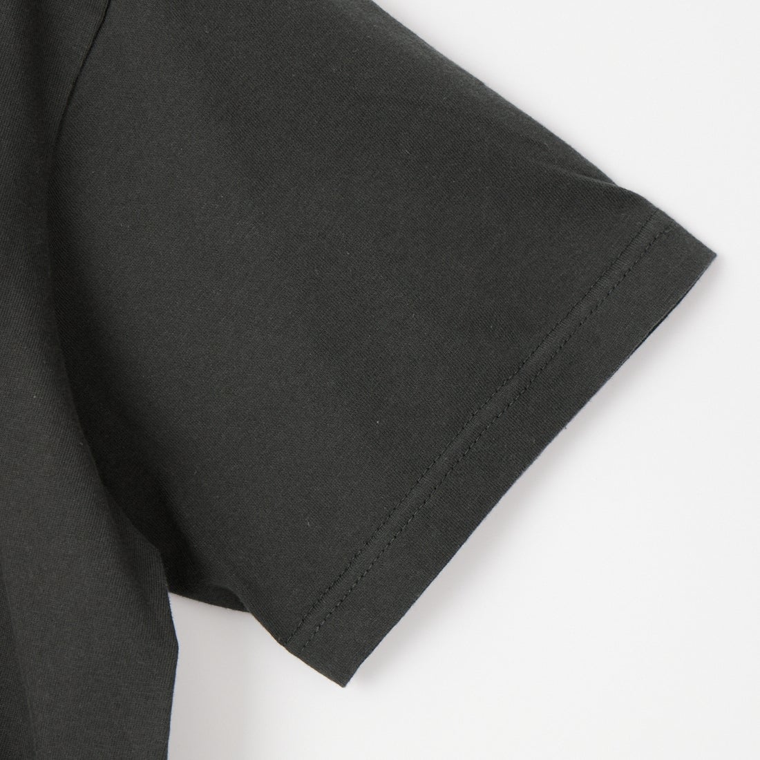 ILL ONE EIGHTY [イル ワンエイティ] L.v.B. グラフィックTシャツ [ILL261-33] BLACK