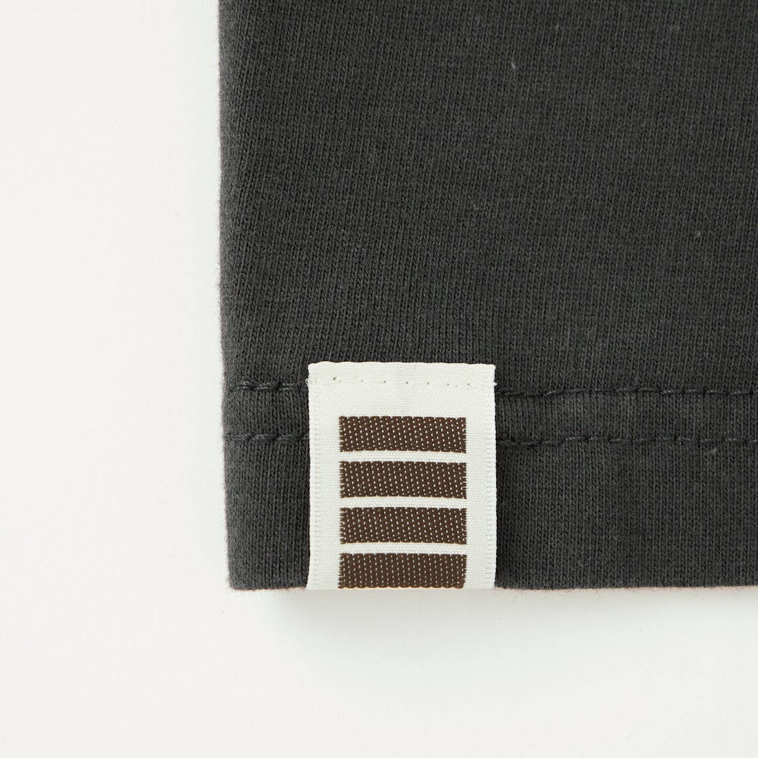 ILL ONE EIGHTY [イル ワンエイティ] L.v.B. グラフィックTシャツ [ILL261-33] BLACK