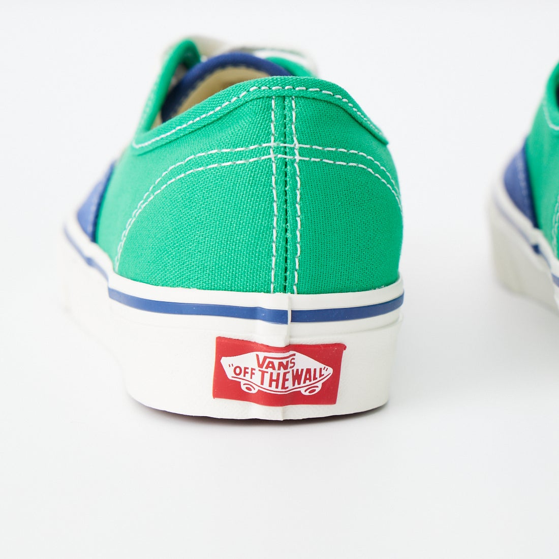 VANS [バンズ] オーセンティック [VN000EHHNVY] PRIMA.NAVY
