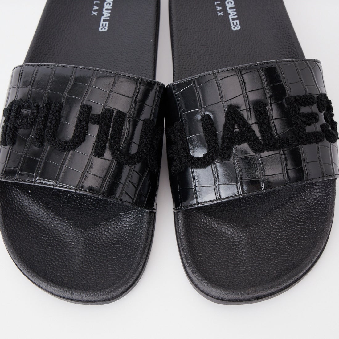 1PIU1UGUALE3 RELAX [ウノ ピゥ ウノ ウグァーレ トレ] ブラック サンダル [USX-26011] SN271 BK B