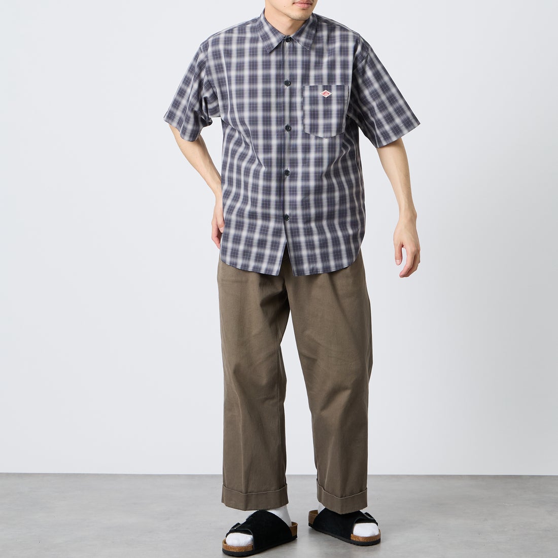 DANTON [ダントン] ポプリン ショートスリーブシャツ [DT-B0434TCV] GRY/CHR OM &&モデル身長：167cm 着用サイズ：38&&