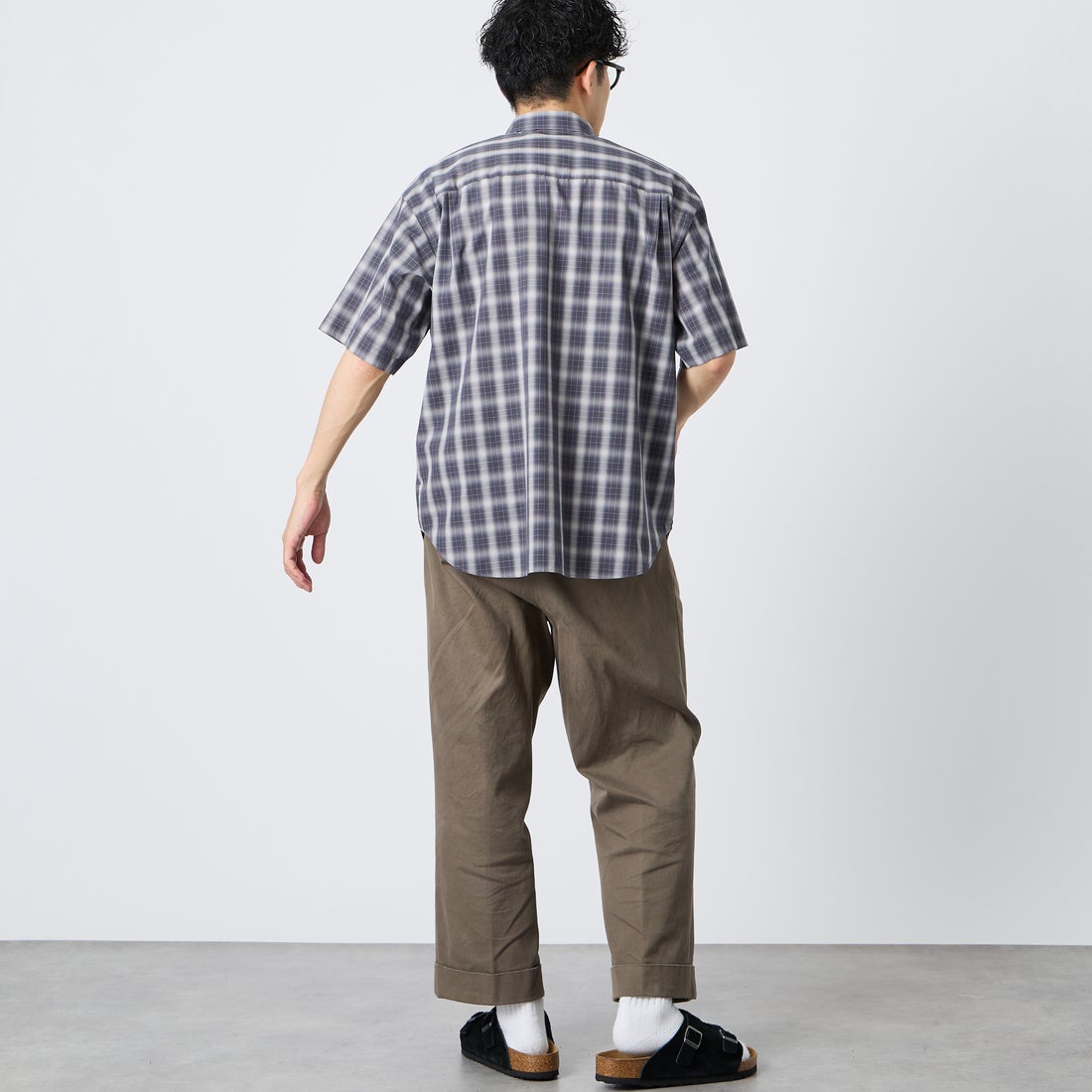 DANTON [ダントン] ポプリン ショートスリーブシャツ [DT-B0434TCV] GRY/CHR OM &&モデル身長：167cm 着用サイズ：38&&