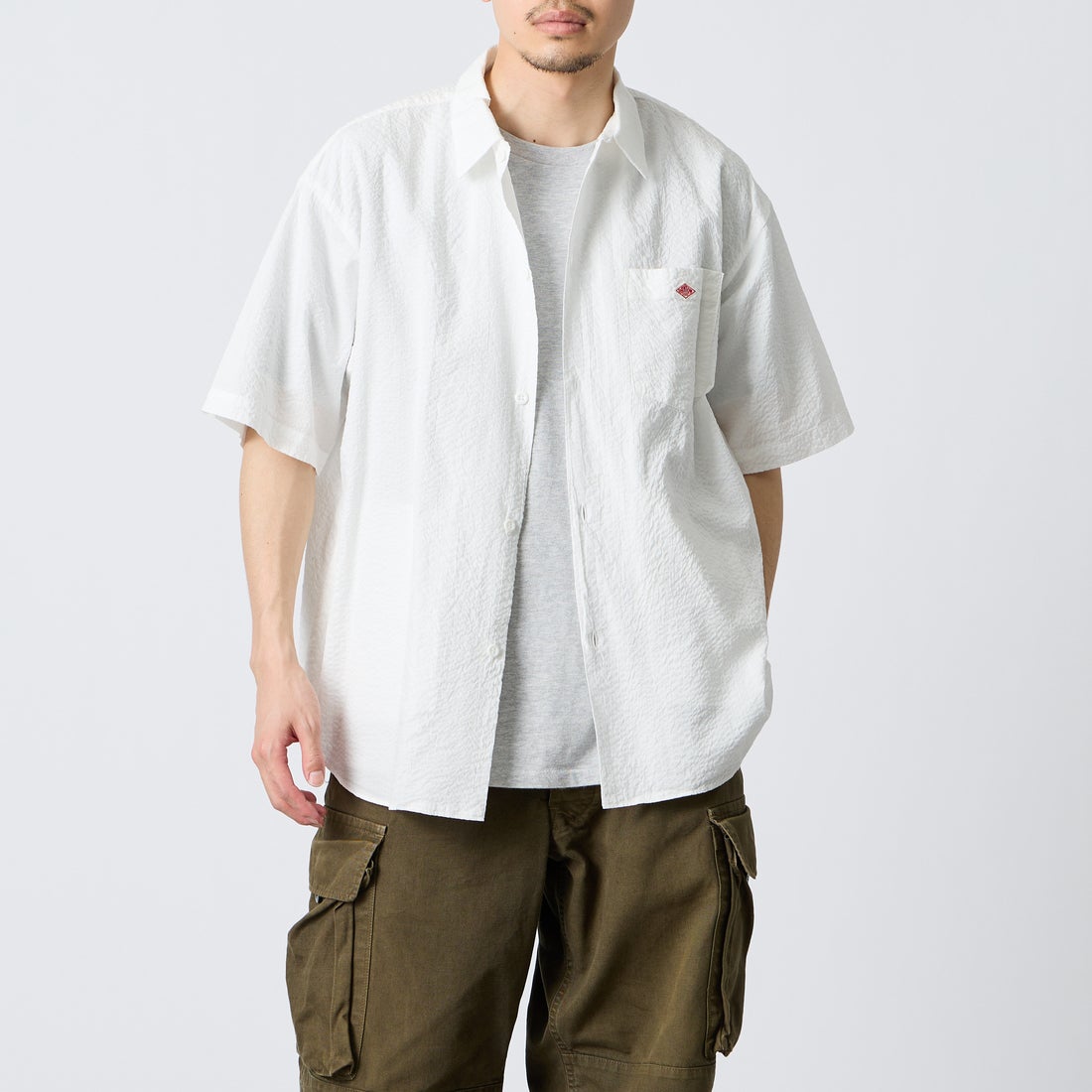 OFF WHITE&&モデル身長：168cm 着用サイズ：40&&