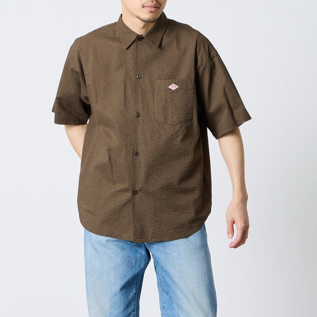 BROWN&&モデル身長：168cm 着用サイズ：38&&