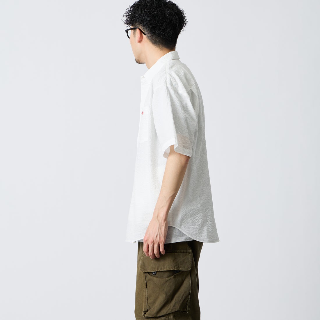 DANTON [ダントン] リンクルフィニッシュ ショートスリーブシャツ [DT-B0434UKK] OFF WHITE &&モデル身長：168cm 着用サイズ：40&&