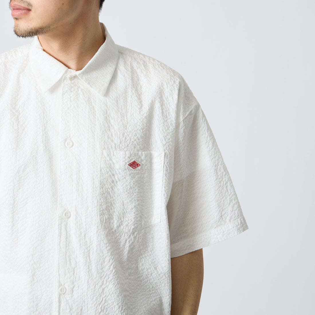DANTON [ダントン] リンクルフィニッシュ ショートスリーブシャツ [DT-B0434UKK] OFF WHITE &&モデル身長：168cm 着用サイズ：40&&