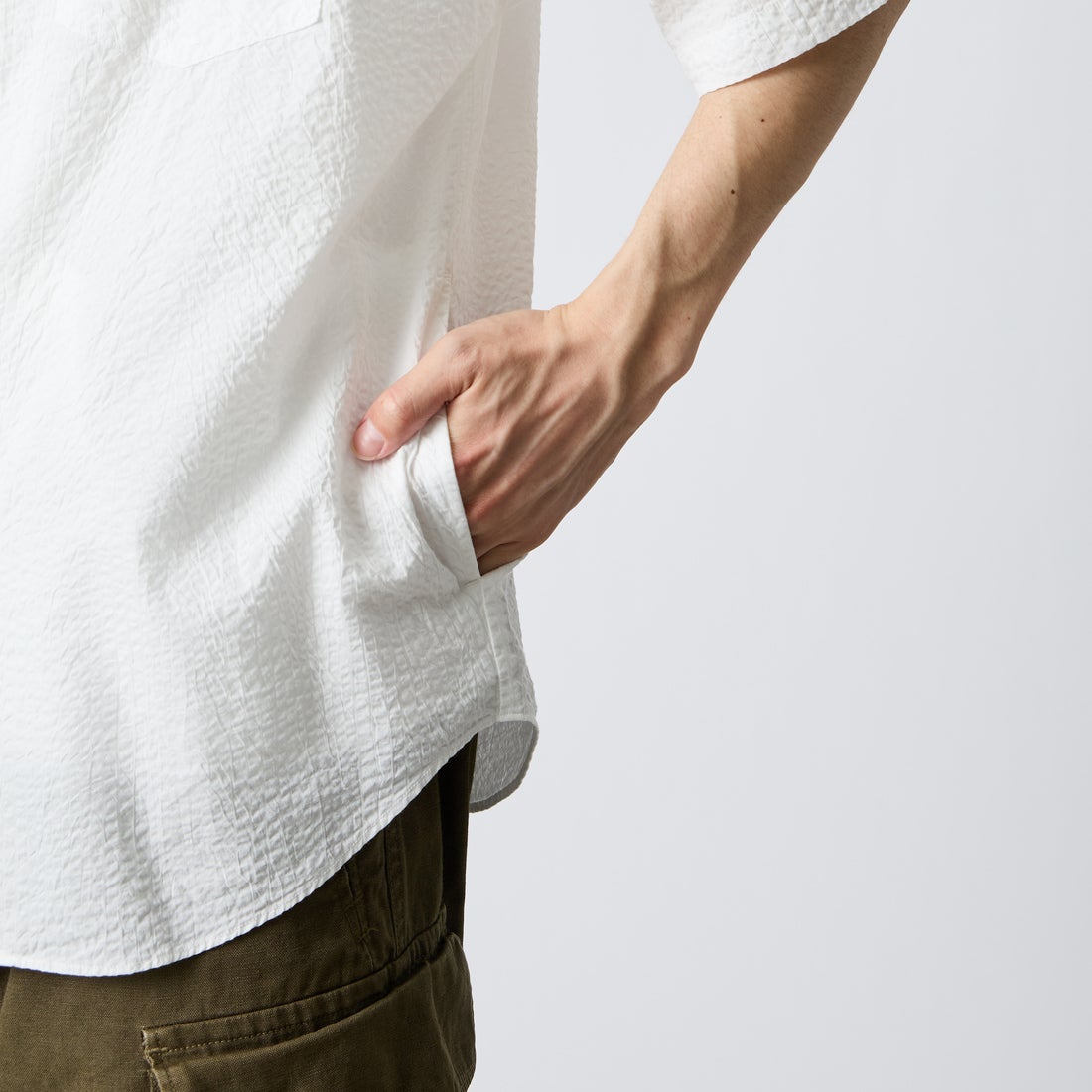 DANTON [ダントン] リンクルフィニッシュ ショートスリーブシャツ [DT-B0434UKK] OFF WHITE &&モデル身長：168cm 着用サイズ：40&&