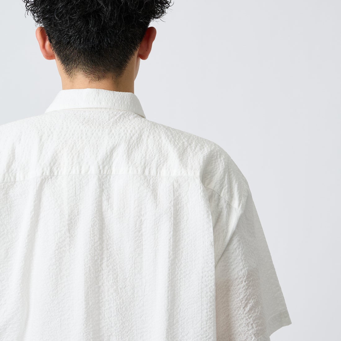 DANTON [ダントン] リンクルフィニッシュ ショートスリーブシャツ [DT-B0434UKK] OFF WHITE &&モデル身長：168cm 着用サイズ：40&&