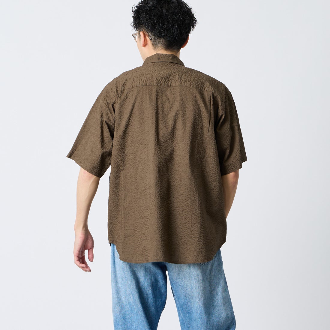 DANTON [ダントン] リンクルフィニッシュ ショートスリーブシャツ [DT-B0434UKK] BROWN &&モデル身長：168cm 着用サイズ：38&&