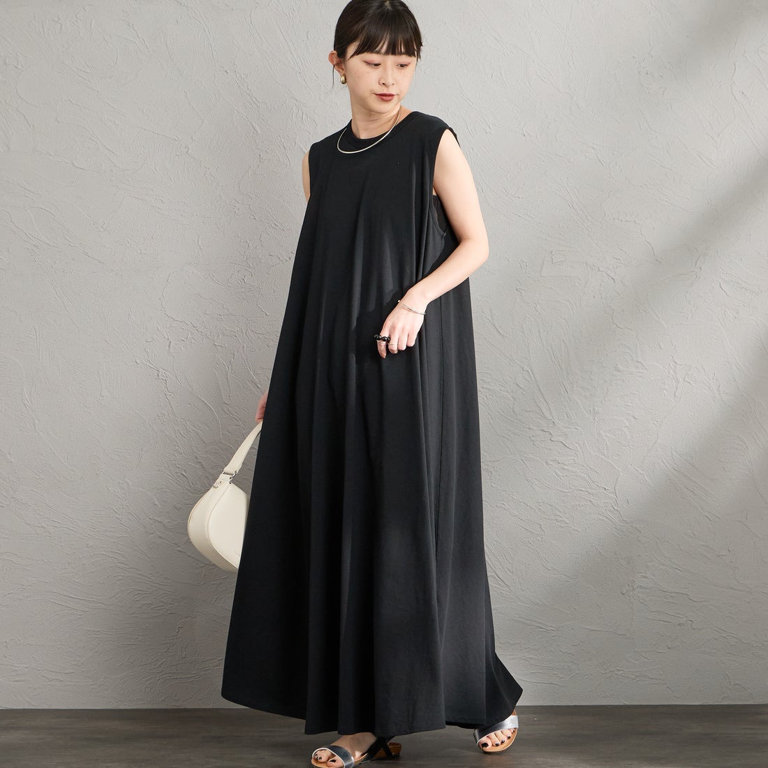 BLACK&&モデル身長：150cm 着用サイズ：2&&