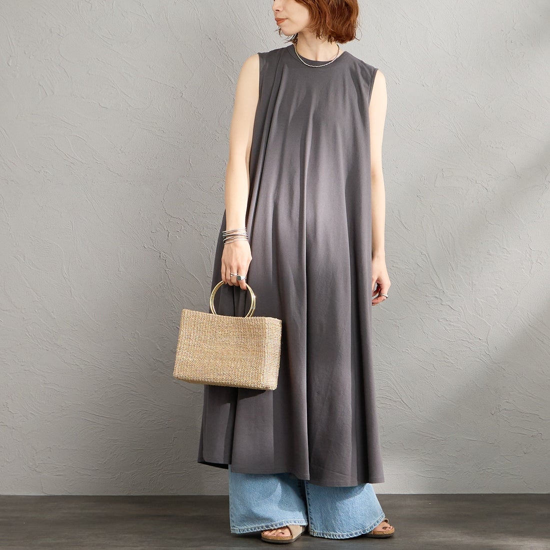ORCIVAL [オーシバル] ノースリーブAラインシルエット カットワンピース [OR-C0534OEJ] CHARCOAL &&モデル身長：158cm 着用サイズ：2&&