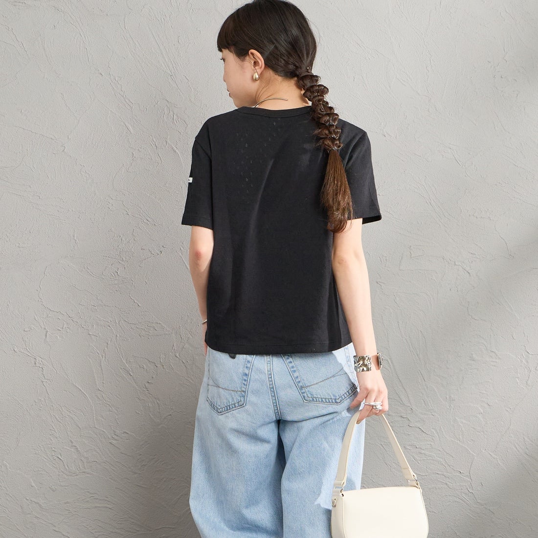 ORCIVAL [オーシバル] パターンメッシュ クルーネックTシャツ [OR-C0527OWE] BLACK &&モデル身長：150cm 着用サイズ：2&&