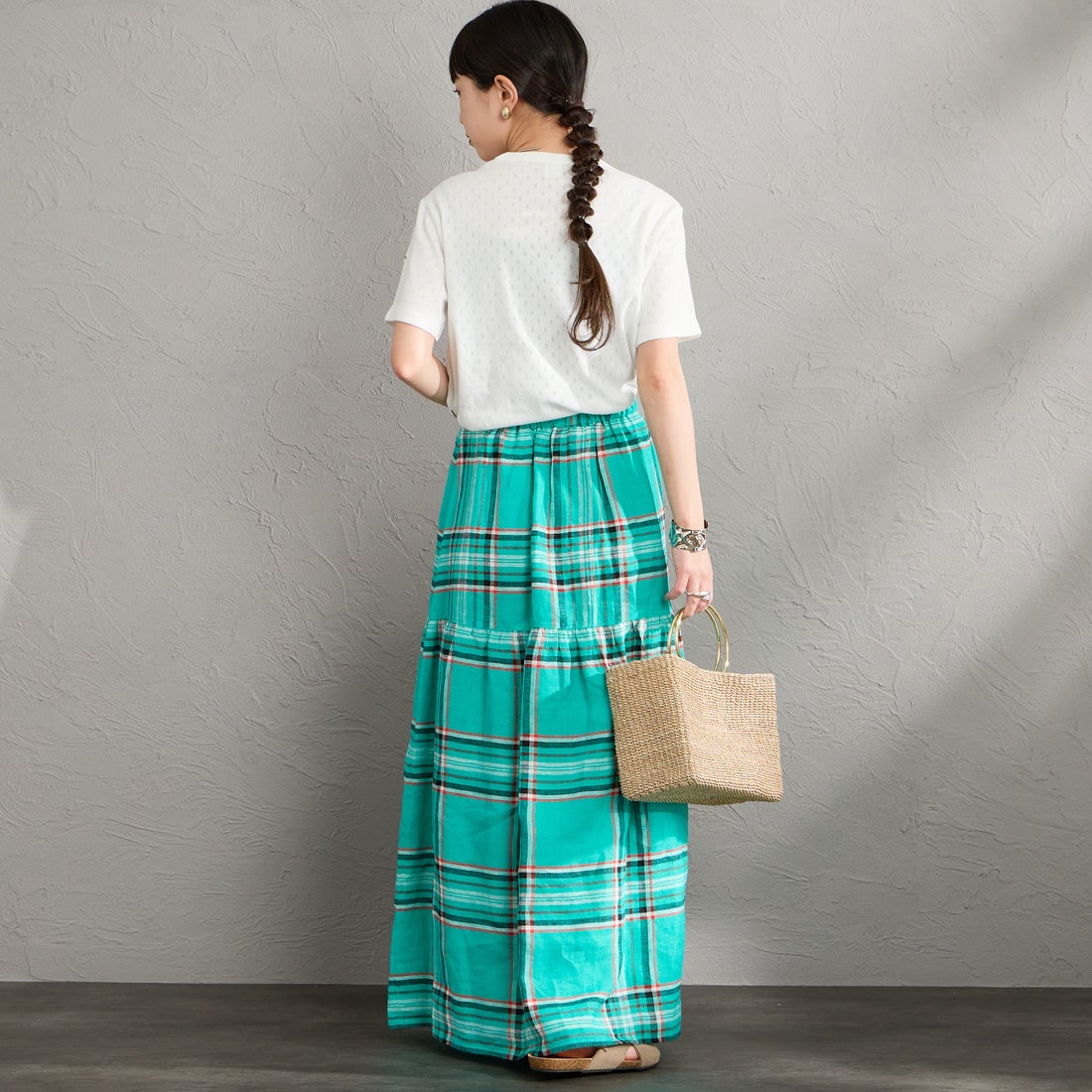 ORCIVAL [オーシバル] パターンメッシュ クルーネックTシャツ [OR-C0527OWE] OFF WHITE &&モデル身長：150cm 着用サイズ：2&&