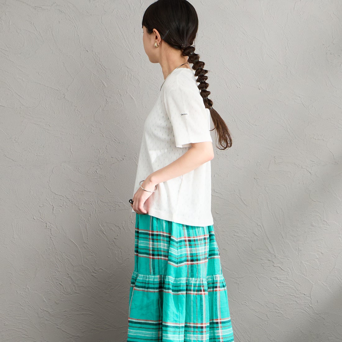 ORCIVAL [オーシバル] パターンメッシュ クルーネックTシャツ [OR-C0527OWE] OFF WHITE &&モデル身長：150cm 着用サイズ：2&&