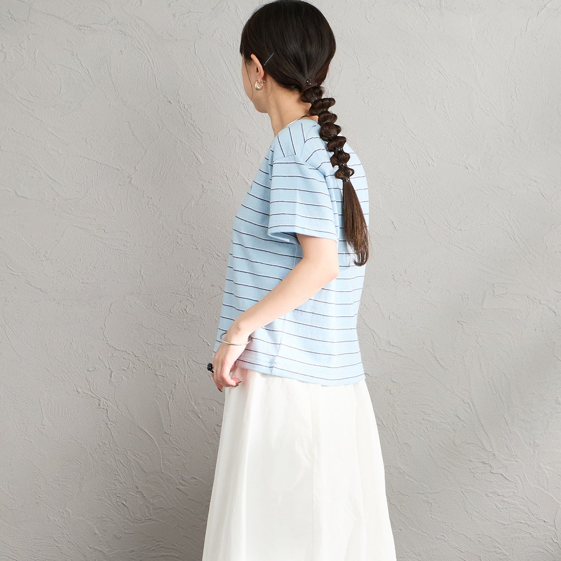 ORCIVAL [オーシバル] ワンポイント刺繍 ショートスリーブTシャツ [OR-C0519TSB] SAX/NV/WH &&モデル身長：150cm 着用サイズ：2&&