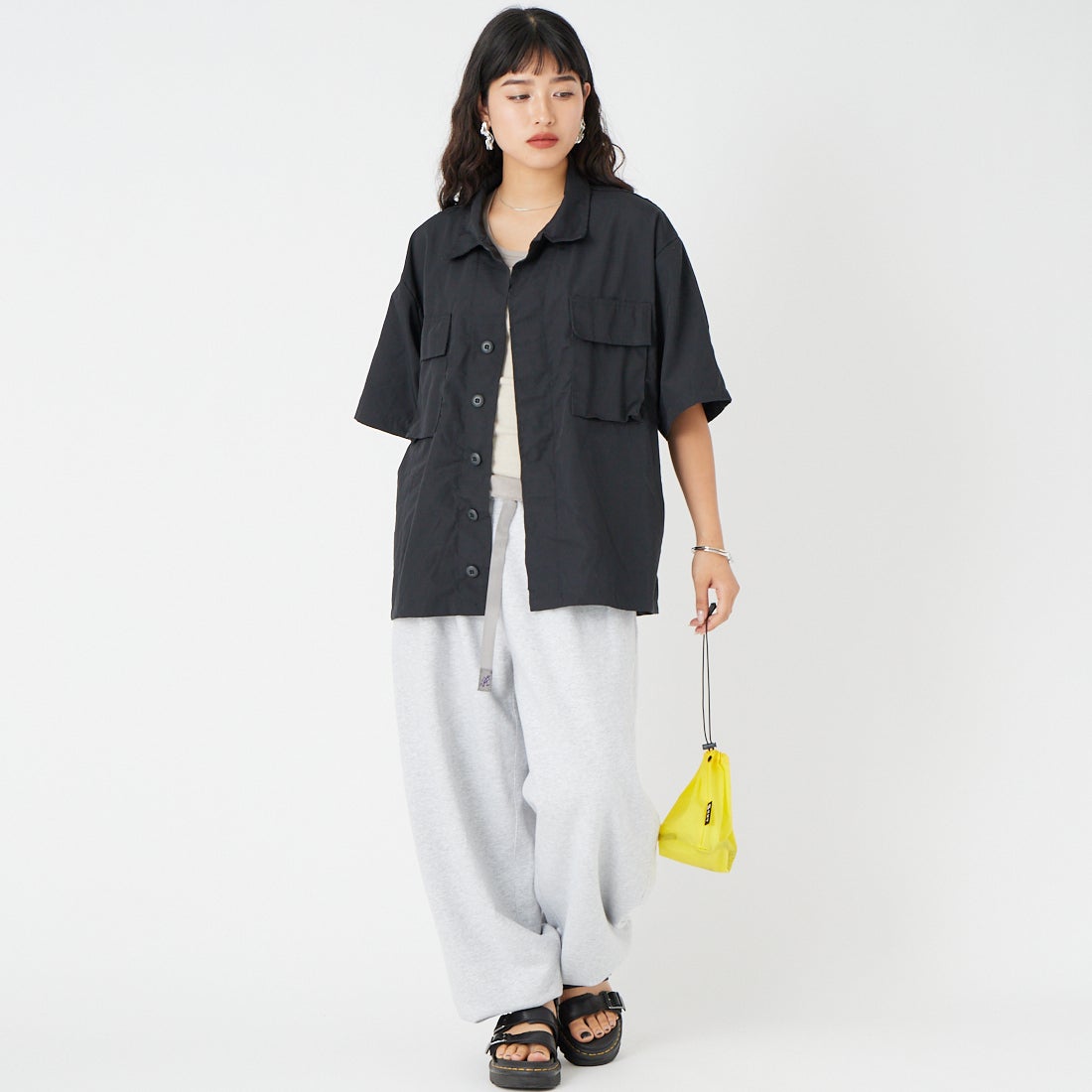 ODDMENT [オッドメント] カスタム タクティカルショートスリーブシャツ [CUSTOM-TACTICAL-SS] BLACK &&モデル身長：162cm 着用サイズ：L&&