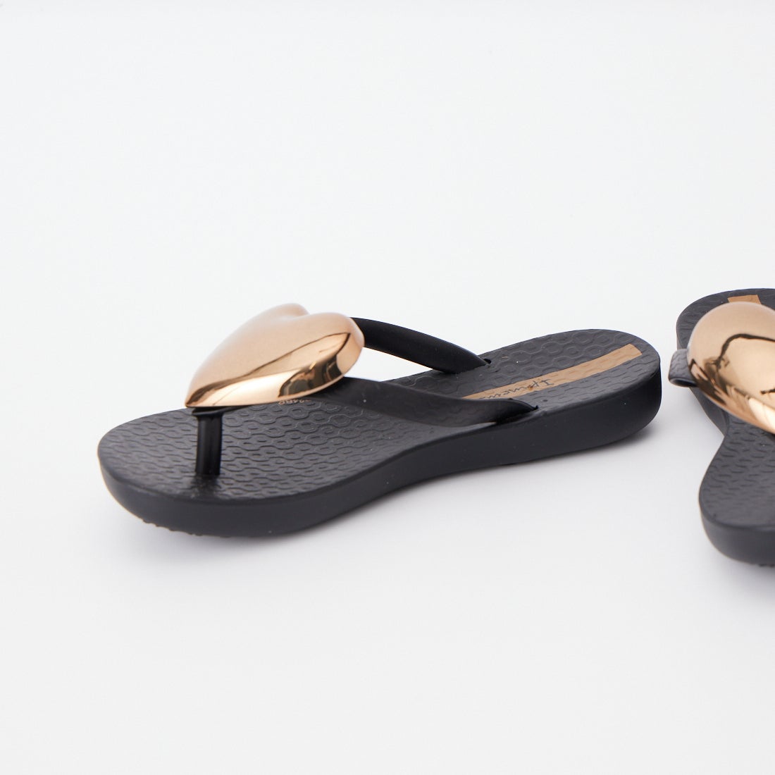 Ipanema [イパネマ] キッズ ハートビーチサンダル [SP83664932] ﾌﾞﾗｯｸ/ﾌﾞﾛﾝ