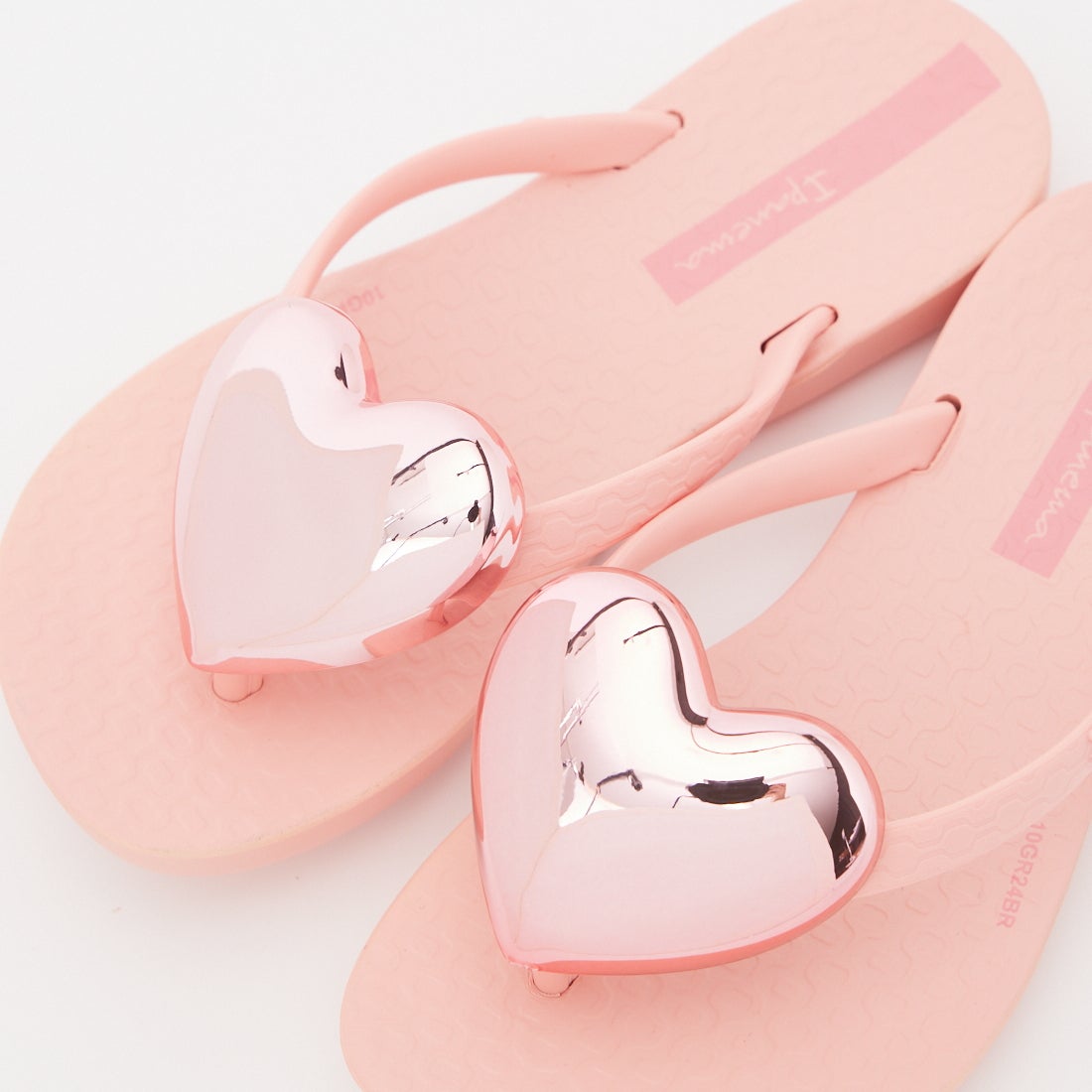 Ipanema [イパネマ] キッズ ハートビーチサンダル [SP83664062] ﾗｲﾄﾋﾟﾝｸ/ﾛｰ