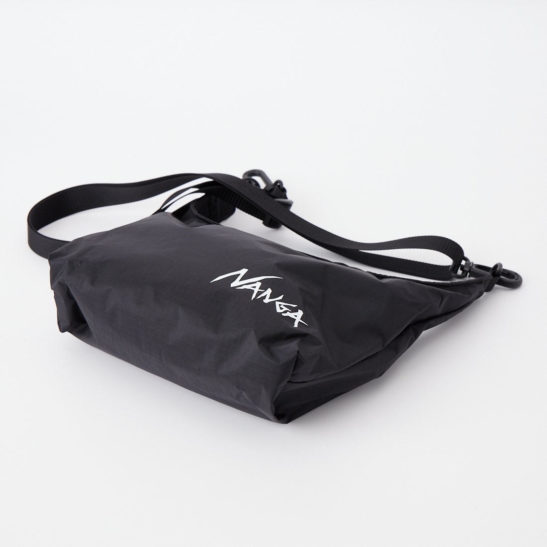 NANGA [ナンガ] ファイバーマックスTUL コンパクトサコッシュ [N2610-3N014Z] BLK