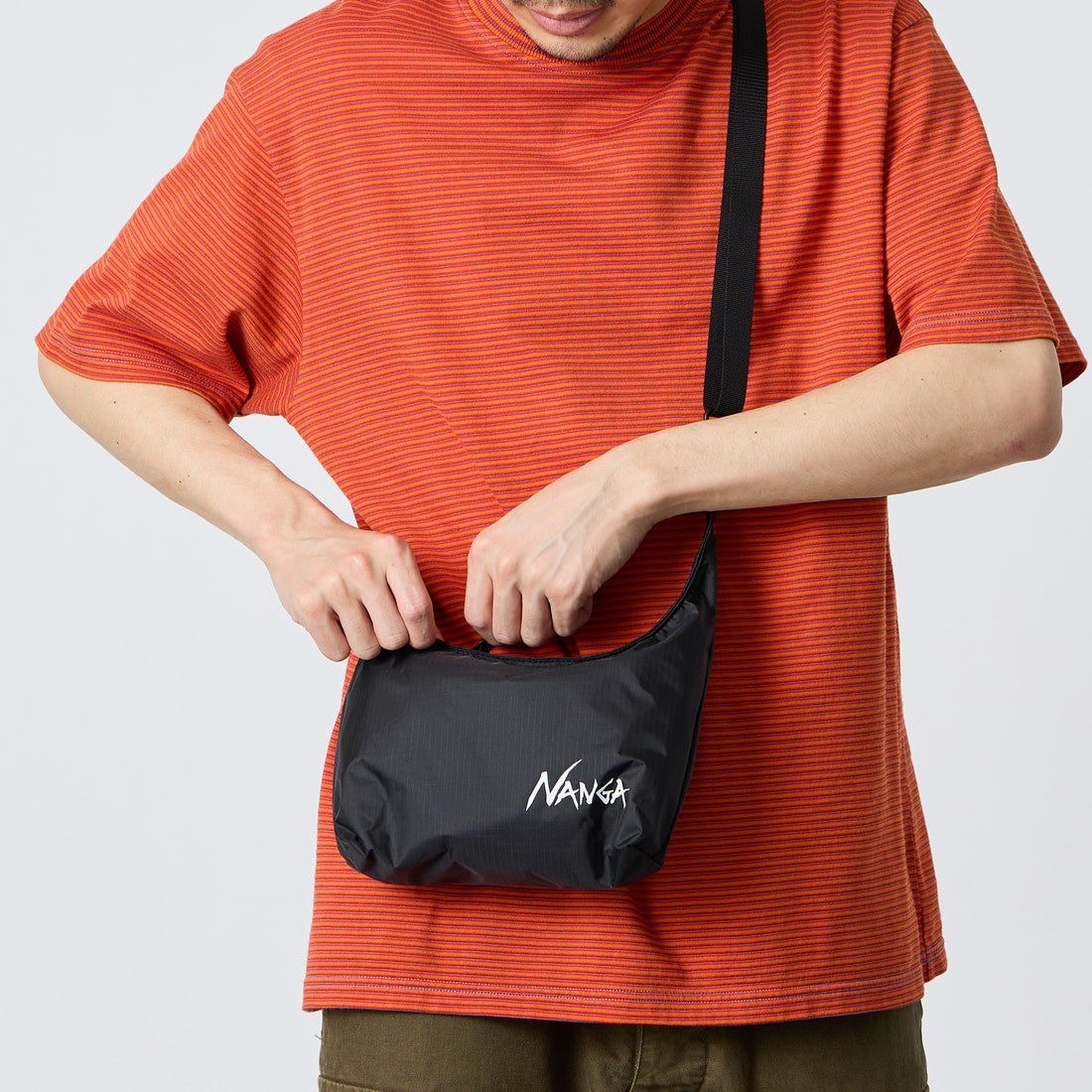 NANGA [ナンガ] ファイバーマックスTUL コンパクトサコッシュ [N2610-3N014Z] BLK