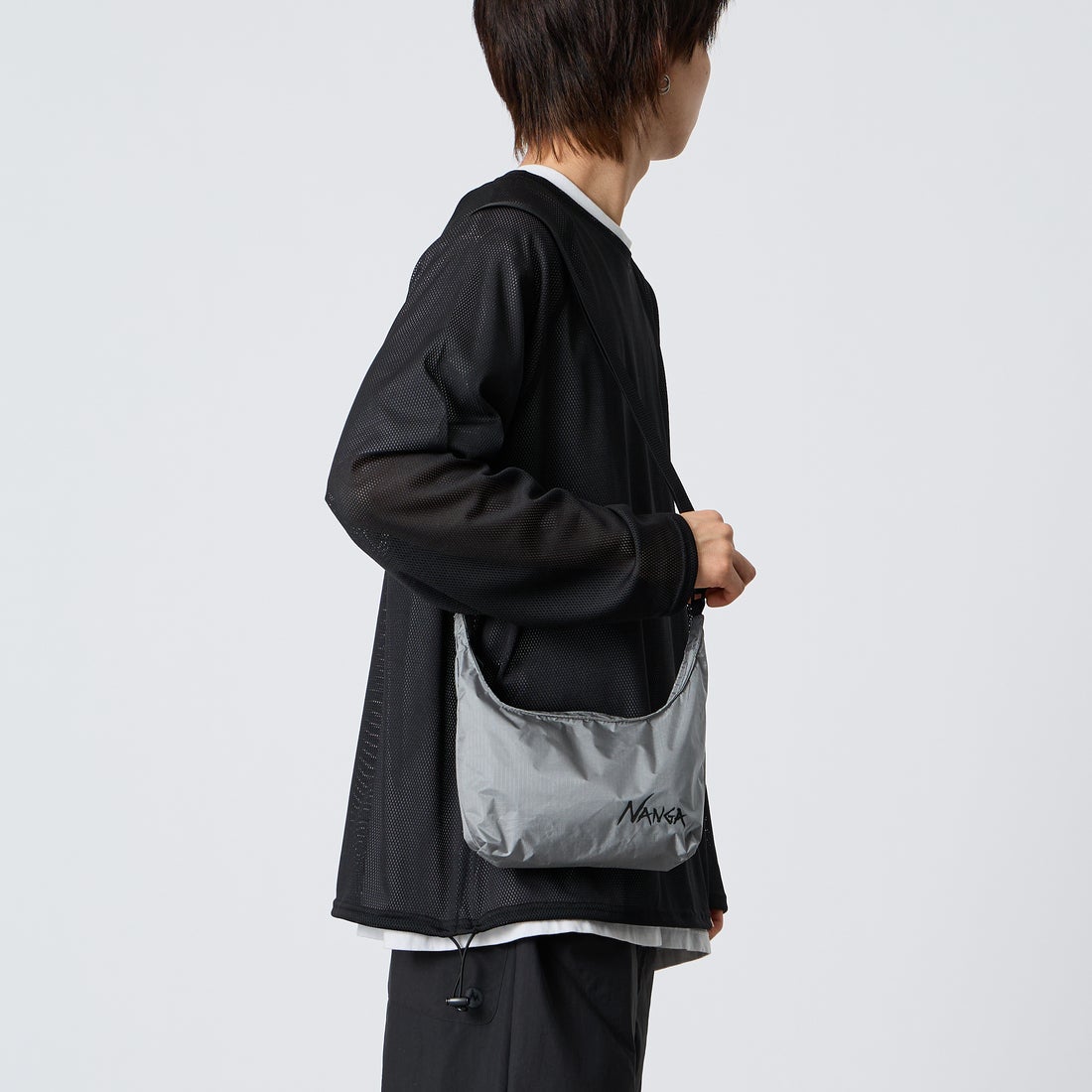 NANGA [ナンガ] ファイバーマックスTUL コンパクトサコッシュ [N2610-3N014Z] GRY
