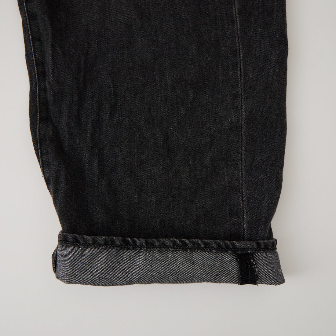Japan Blue Jeans. [ジャパンブルージーンズ] ライトカーブジーンズ 9oz ウォッシュドブラック [JMJA0903] B01