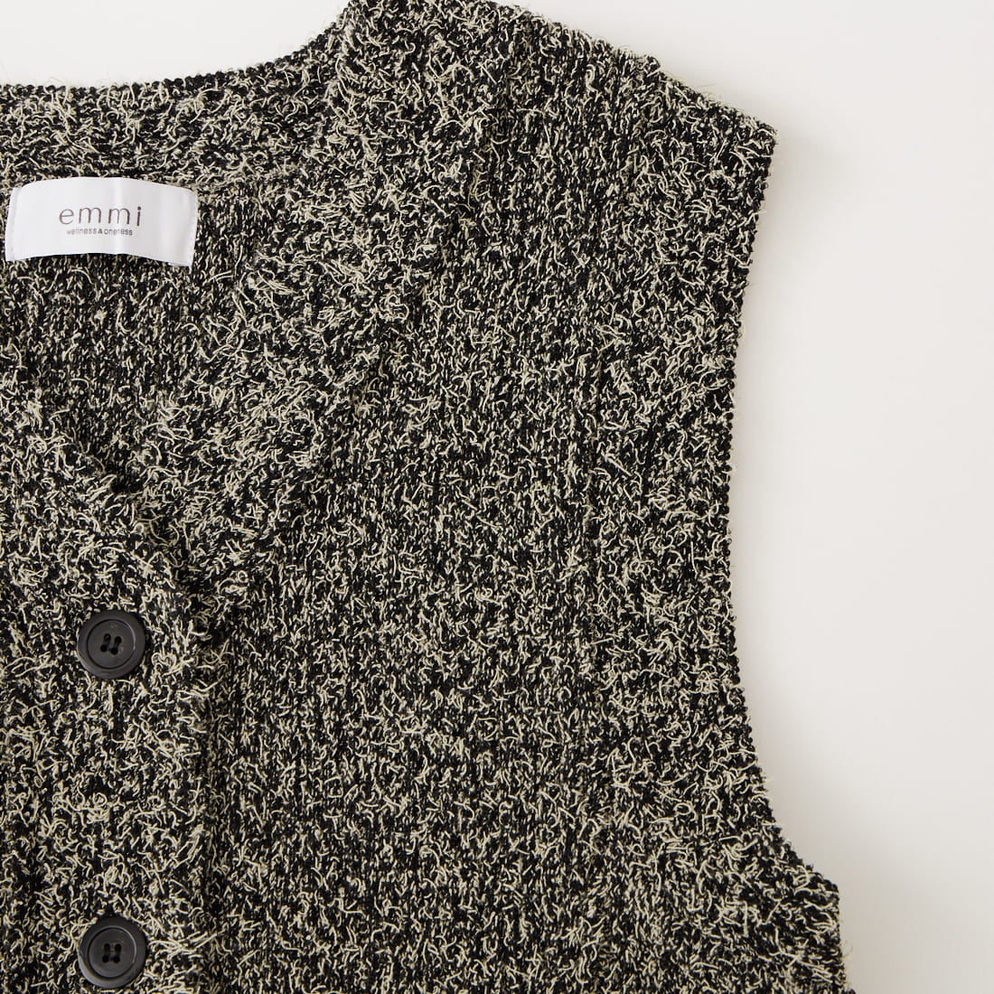 emmi [エミ] ツノヤーン リブニットベスト [13WNT261061] BLK