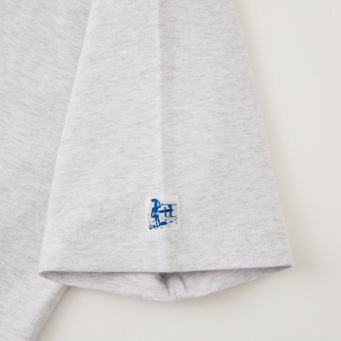 The Endless Summer [エンドレスサマー] サテンワッペン Tシャツ [C-26574309] 03 MIX GRY