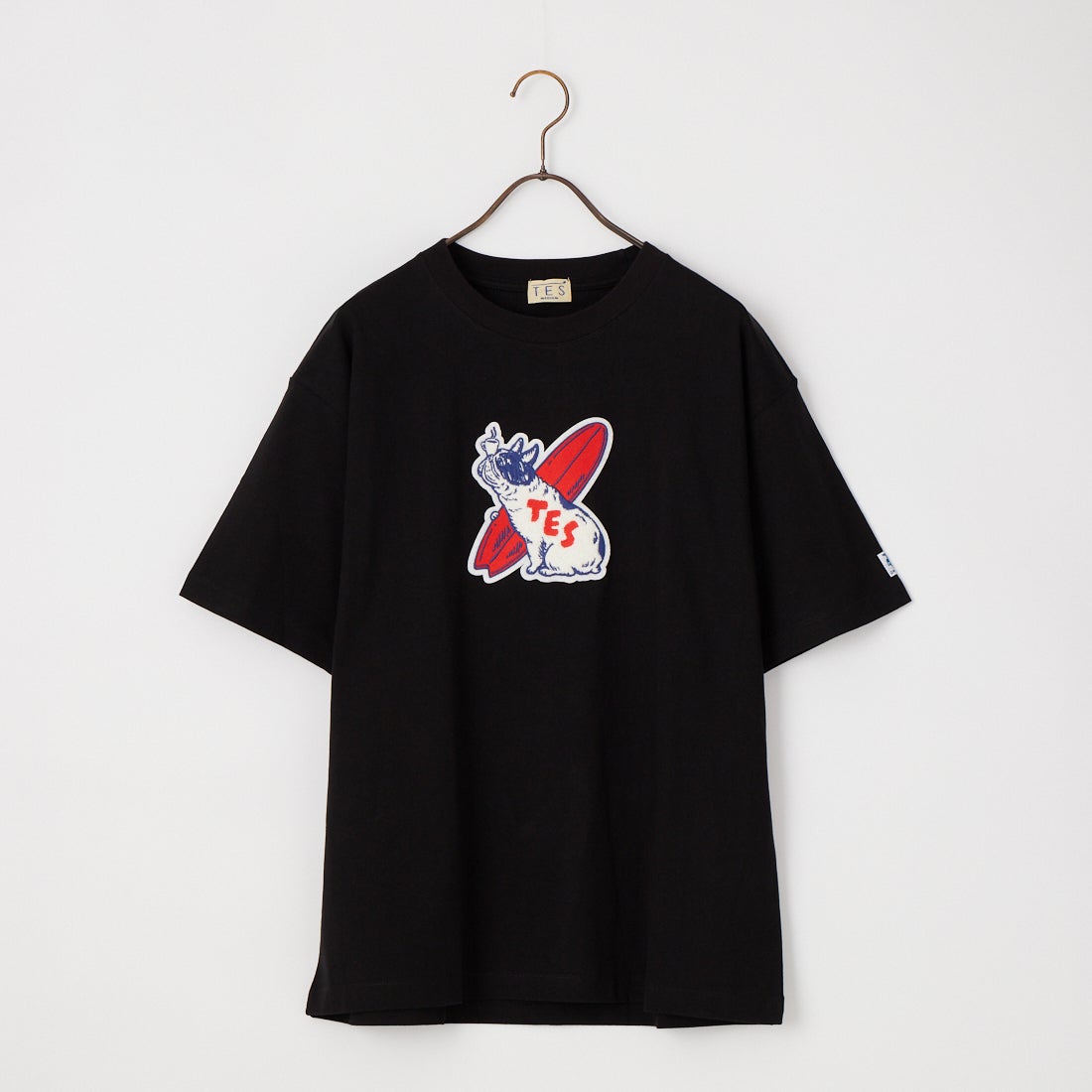 01 BLACK