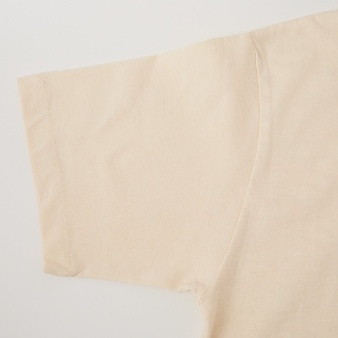 The Endless Summer [エンドレスサマー] サガラ刺繍 BUHIカフェ Tシャツ [C-26574306] 05 IVORY