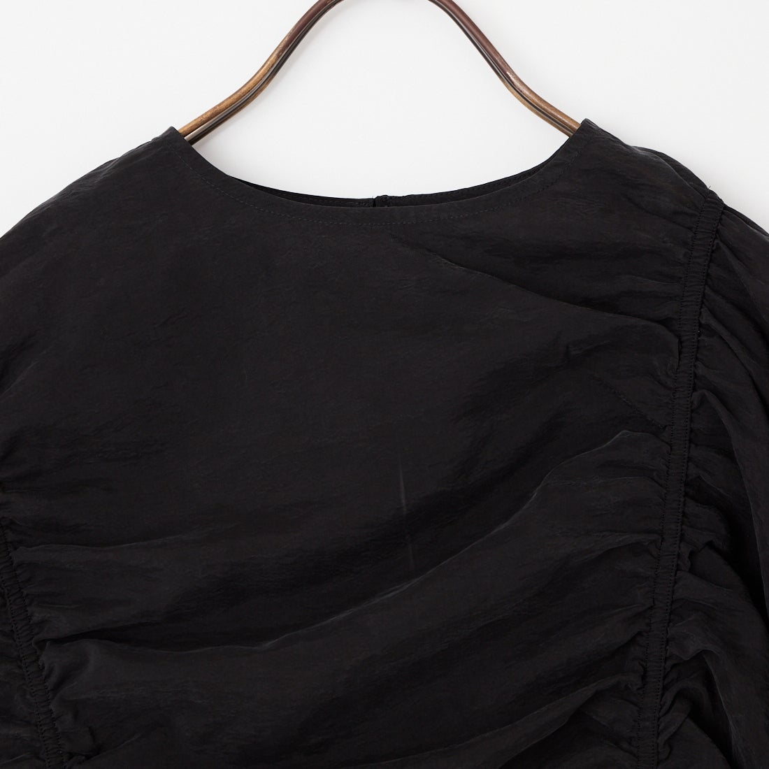 CLOCHE [クロシェ] シアーギャザーデザイントップス [61085034] ﾌﾞﾗｯｸ